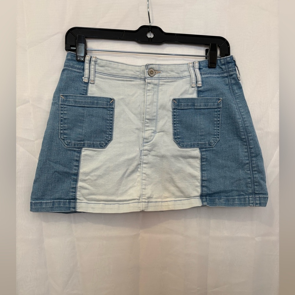 Hollister Mini Skirt Blue‎ Two Tone Stretch Denim Patchwork Pockets Size 3 (26)